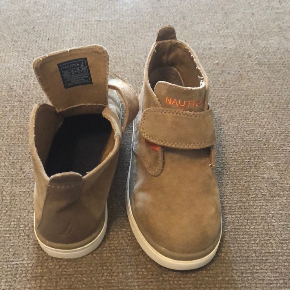 Boys dress boots